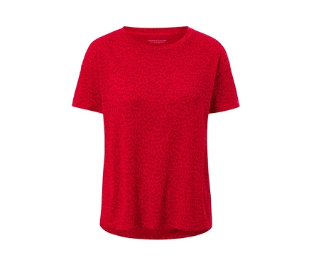 Rotes Sportshirt mit Leopardenmuster im Detail.