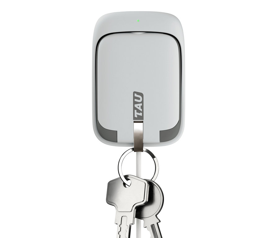Weisser TAU® 3-in-1-Keychain-Powerbank mit Schlüsseln.
