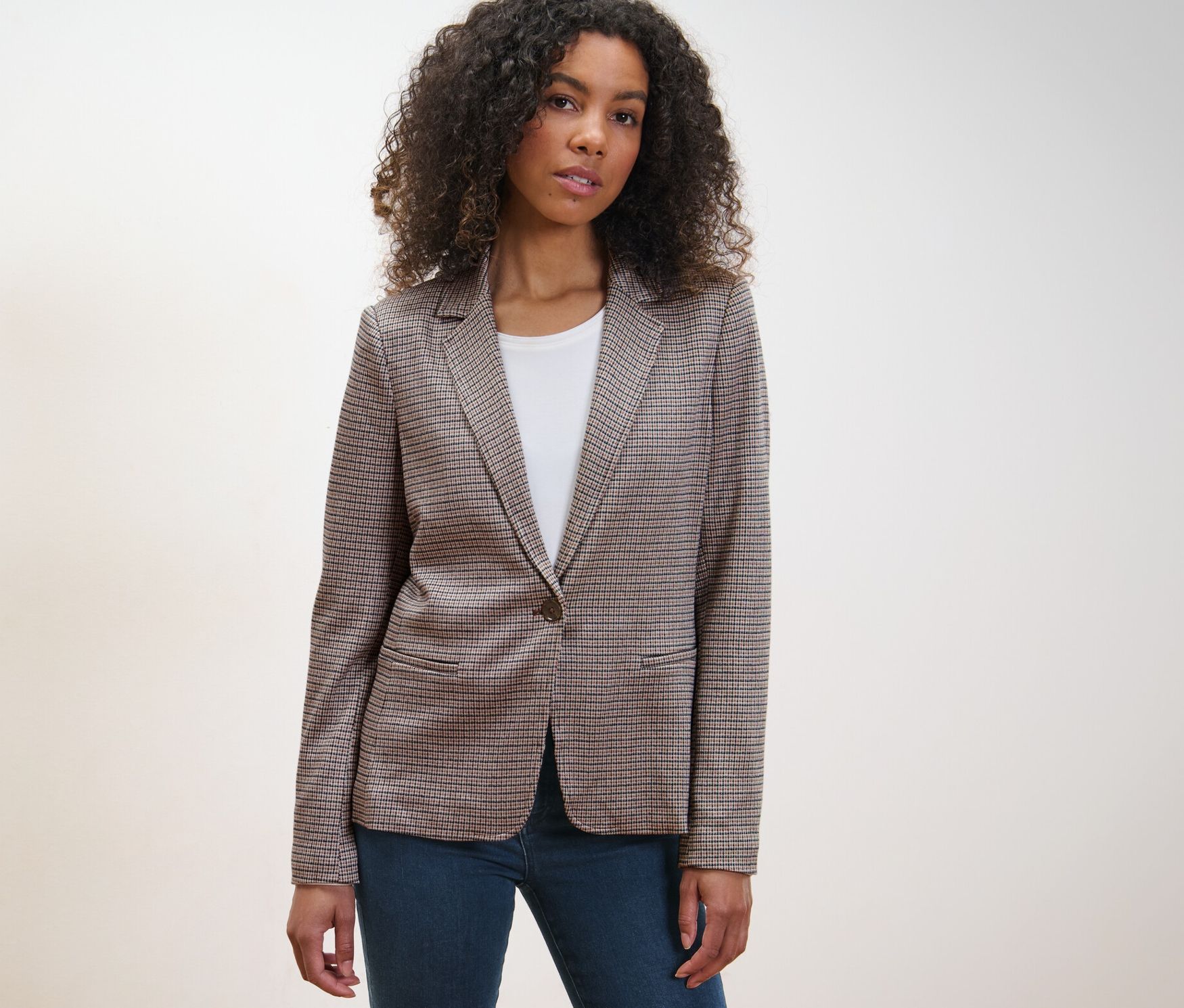 Thumbnail - Tchibo - Karierter Sweatblazer - Damen - Gr. 36 - weiß/kariert