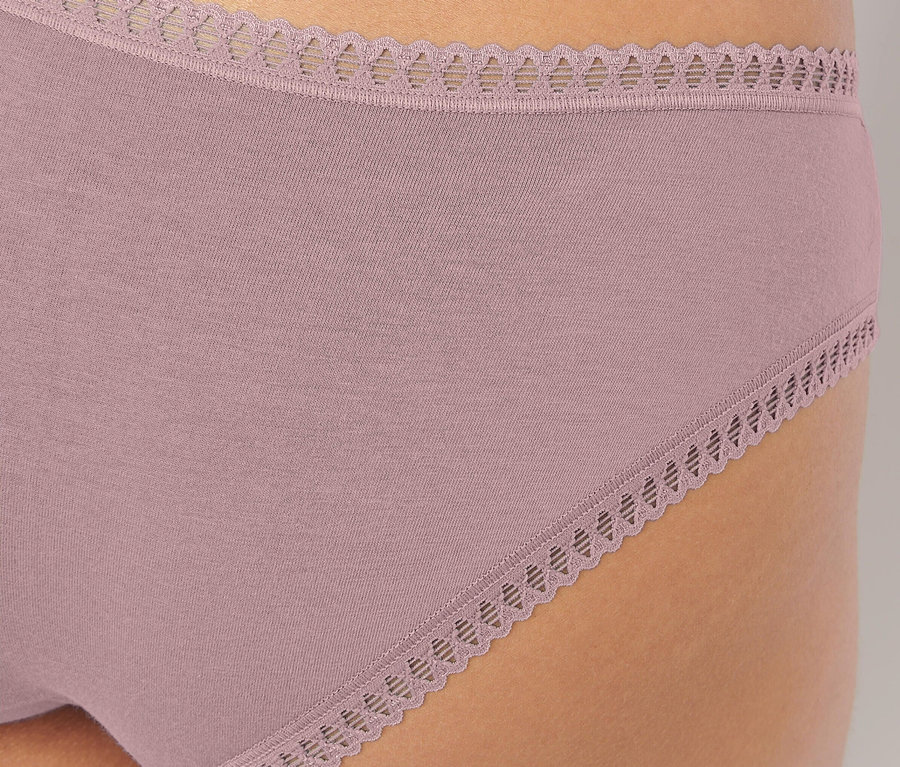 Detailaufnahme der Sloggi GO Crush Hipster C3P in multi col. rosé.