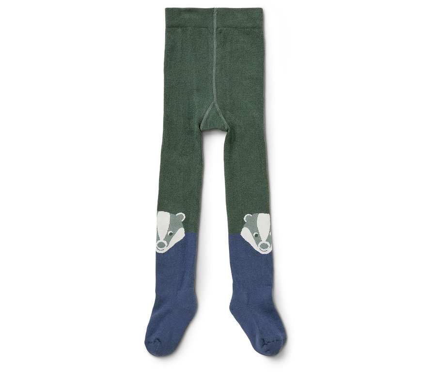 Grüne Kinderleggings mit blauen Füßen und gezeichneten Dachsen.