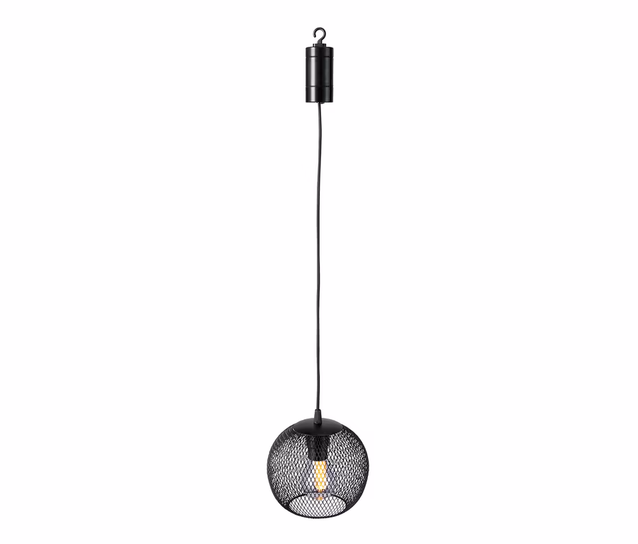Eine schwarze LED-Outdoor-Pendelleuchte.