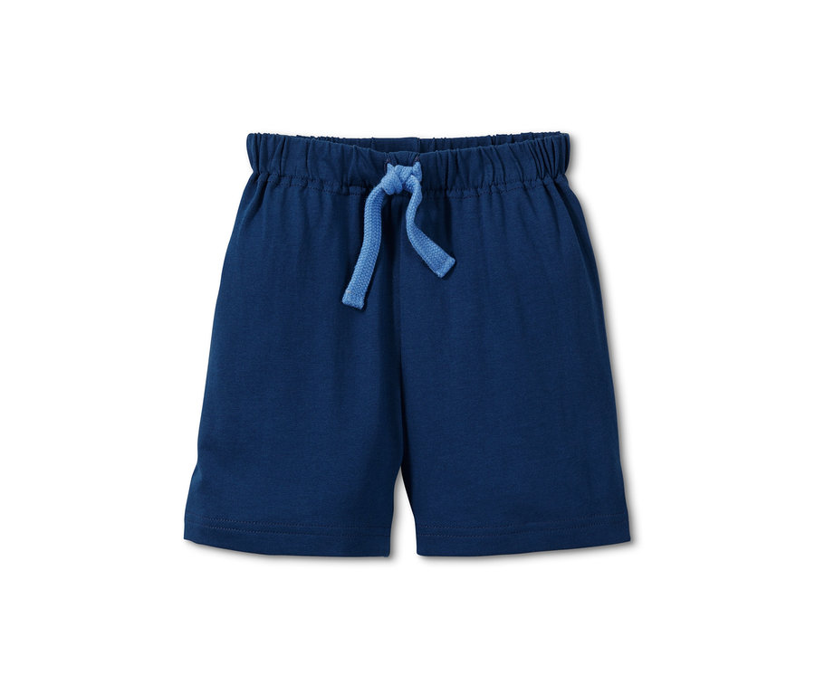 Ein marineblauer Shorty-Pyjama.