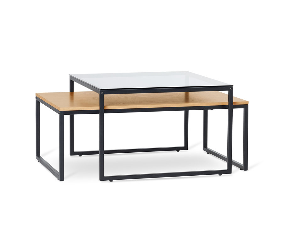 Zweiteiliges Couchtisch-Set mit einem Tisch mit Holzplatte und einem Tisch mit Glasplatte, beide mit schwarzen Metallrahmen.