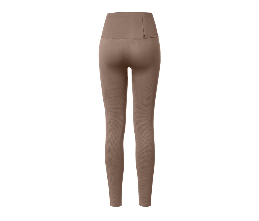 Detailansicht der Rückseite einer braunen Premium-Seamless-Lauftight.