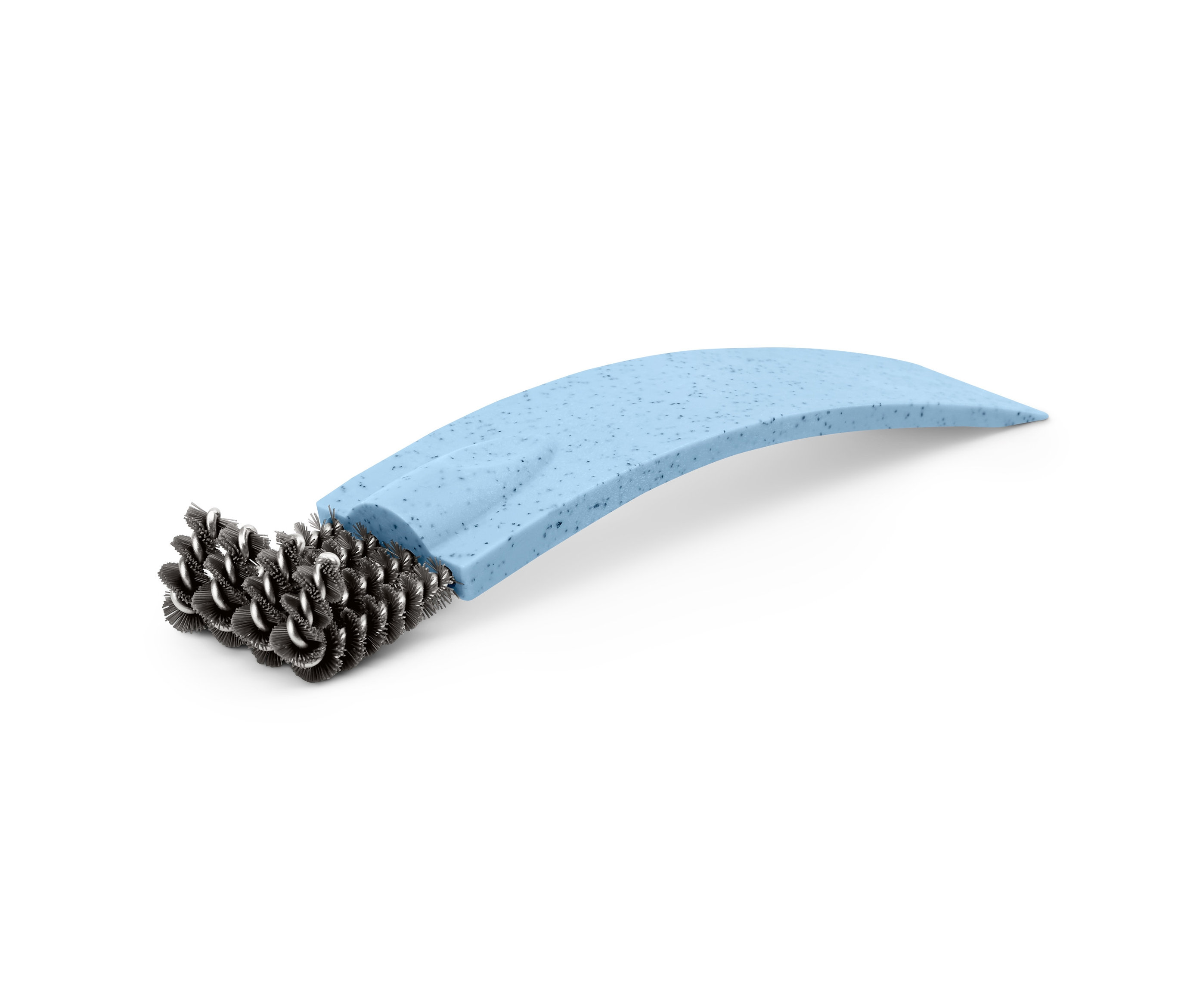 Eine Backofenbürste mit Schaber liegt auf einem weißen Hintergrund.