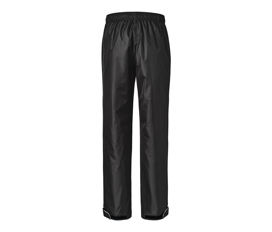 Schwarze Regenhose.