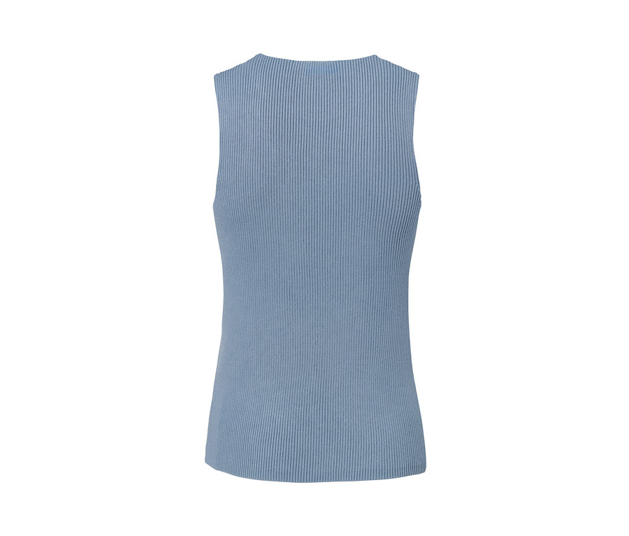 Detailaufnahme eines rauchblauen Stricktops.