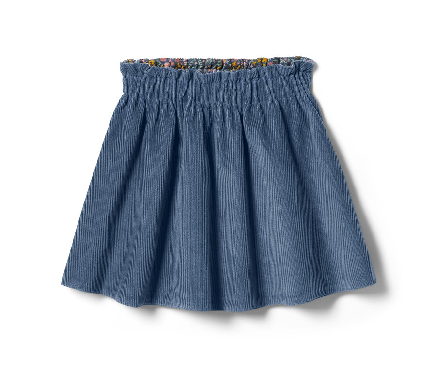 Blauer Cord-Wenderock mit Blumenbund.