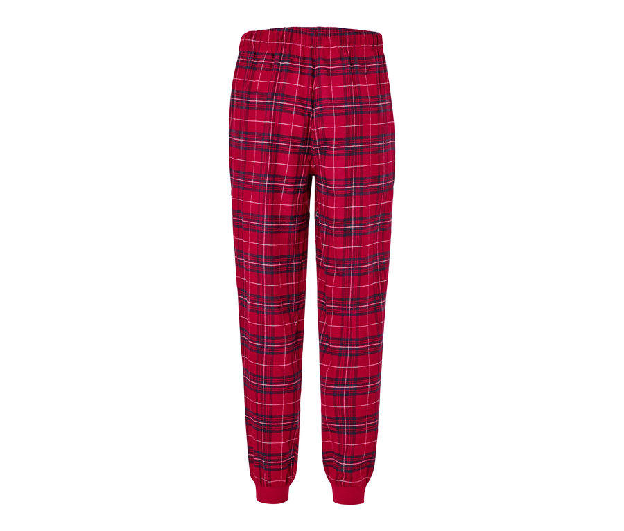 Eine rote Flanell-Relaxhose mit Karomuster.