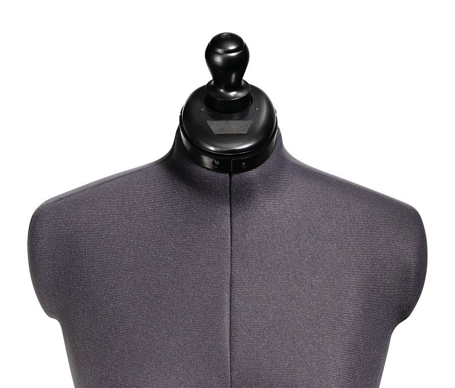 Detailaufnahme der grauen, verstellbaren Prym Multi-Schneiderbüste »Prymadonna«.