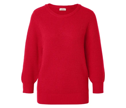 Roter Strickpullover mit Rundhalsausschnitt.