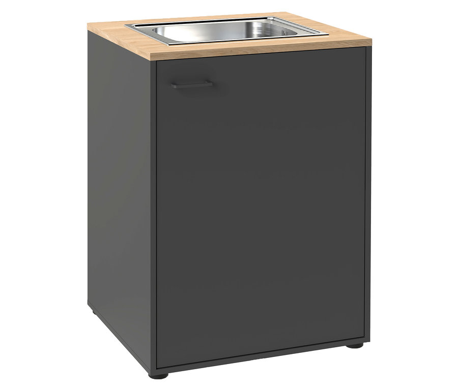 Dunkelgrauer Schrank mit heller Holzplatte und integriertem Edelstahlwaschbecken. Eine kleine dunkle Griffleiste ist an der Schranktür.