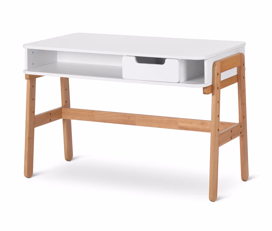 Weißer Tisch mit Holzbeinen und Schublade.