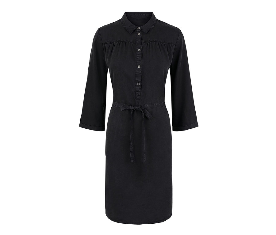 Schwarzes Kleid in Denimoptik mit Knöpfen und Gürtel.