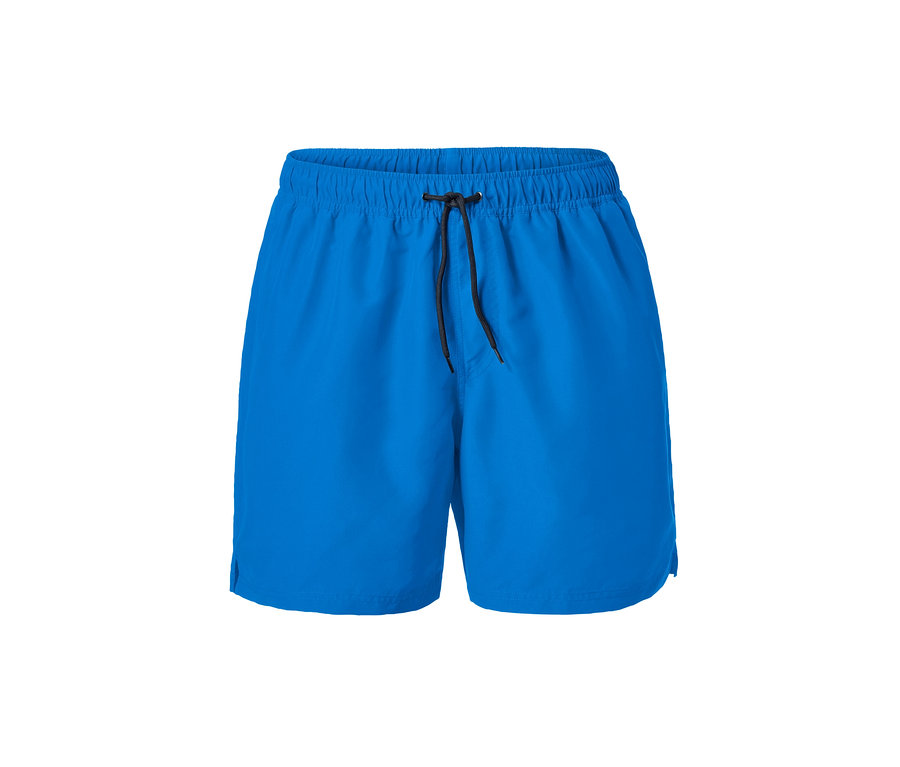 Blaue Badeshorts.