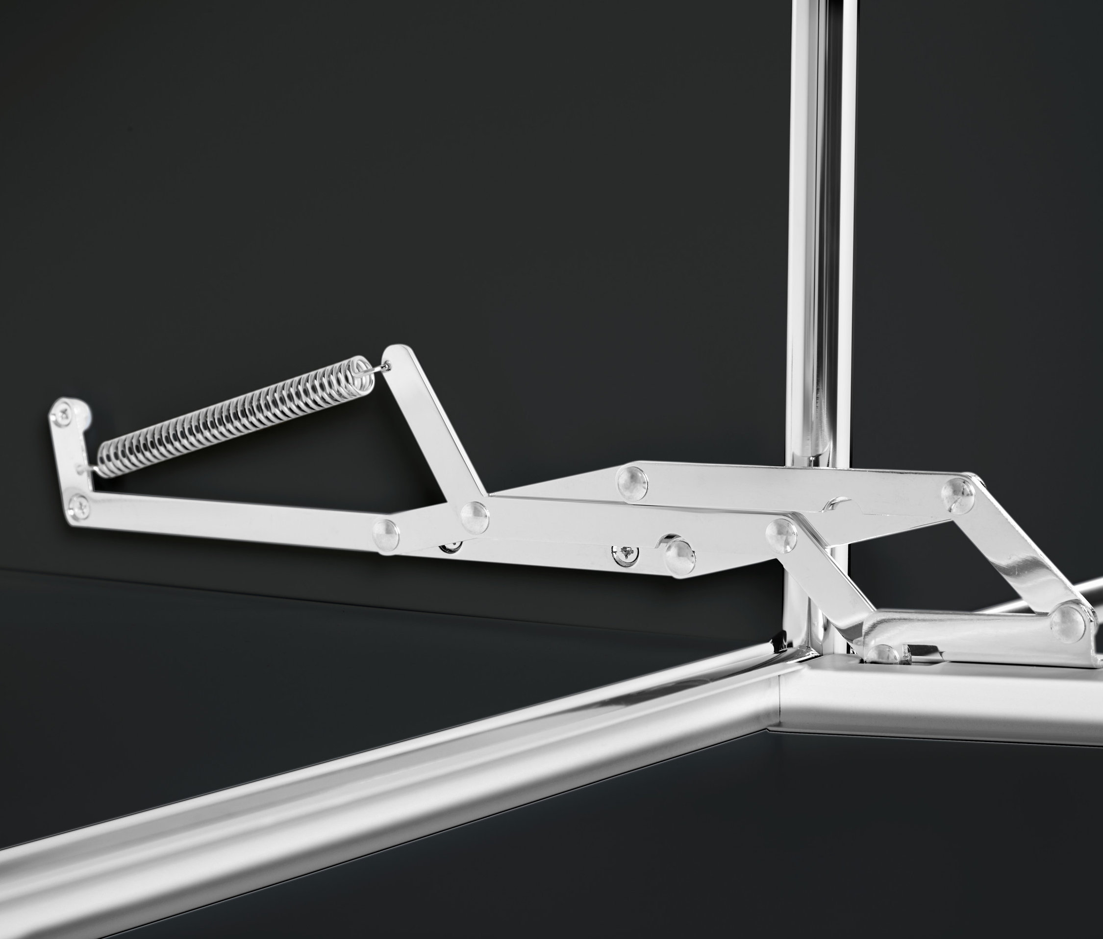 Thumbnail - Tchibo - Sideboard Metall »Cn3« groß mit 6 Klappenfächern - 190x40x89,5cm - schwarz - Stahl / Aluminium / Kunststoff