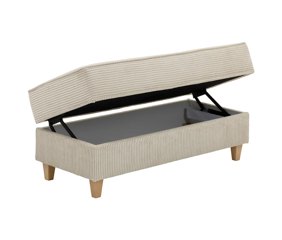 Geöffnete aufklappbare Hockerbank mit Stauraum in Cordstoff, beige.