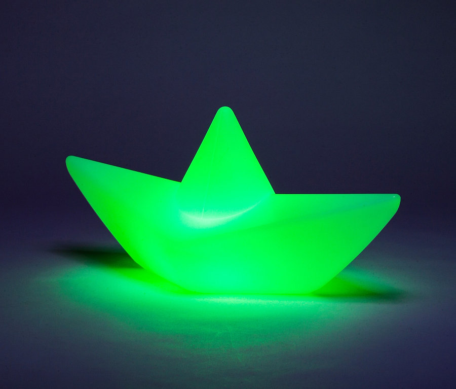 Grüne Goodnight Light LED-Leuchte »Boot«.
