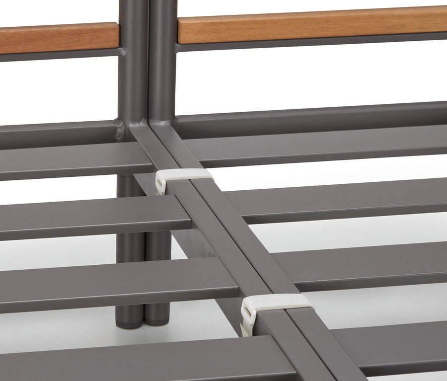 Detailaufnahme von 1-Sitzer Eck- und Mittel-Modul mit Premium-Polsterbezügen.