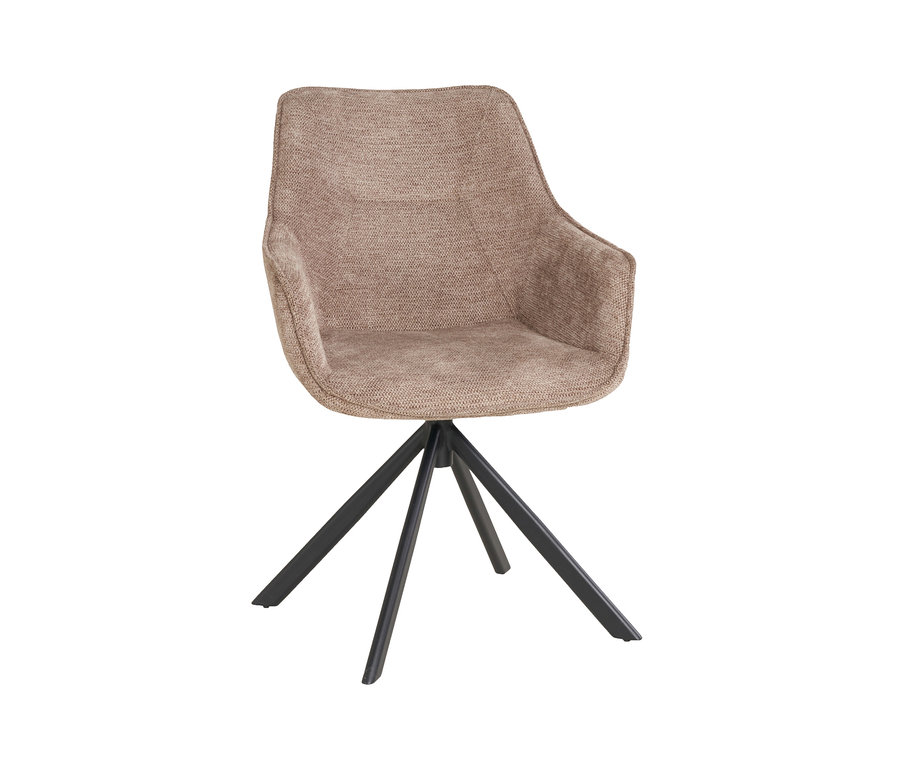 Ein deVries Diningsessel »San Carlo« in Hellbraun vor einem weißen Hintergrund.