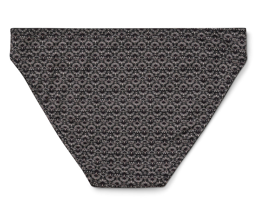 Bikinihose mit Blumenmuster auf schwarzem Hintergrund.