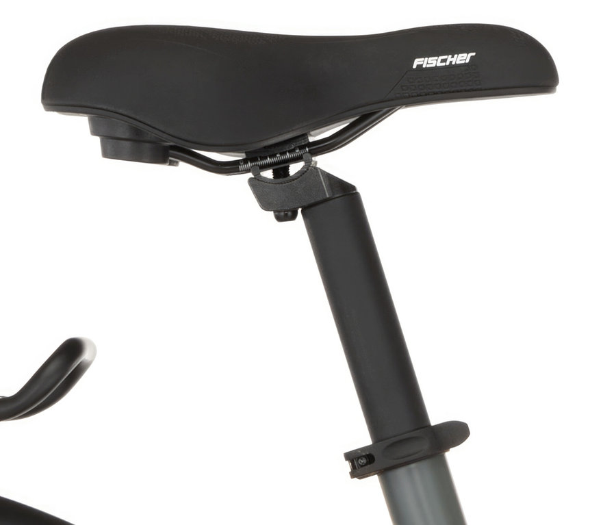 Nahaufnahme vom schwarzen Sattel und der Sattelstange eines FISCHER City E-Bike CITA MOVE.