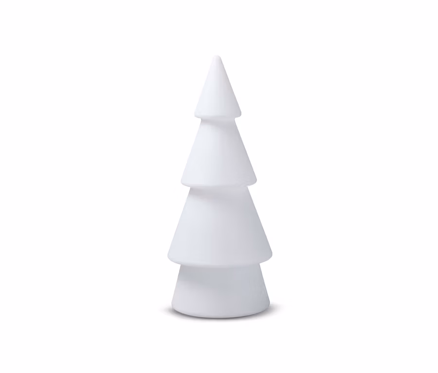 Weiße Solar-Outdoorleuchte »Baum« in Form eines Weihnachtsbaums.