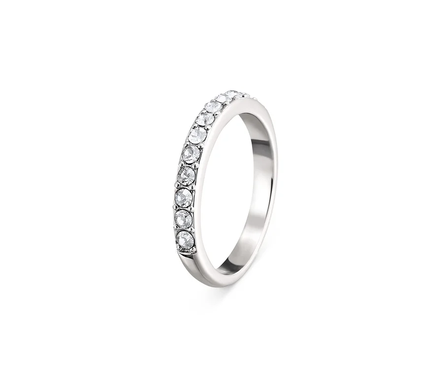 Silberner Ring veredelt mit Kristallen von Swarovski®.
