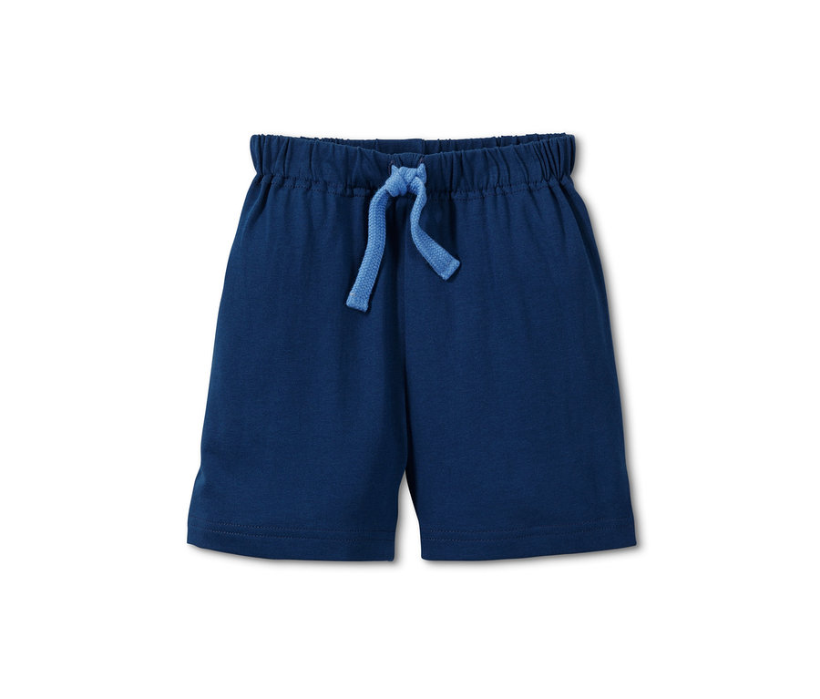 Ein marineblauer Shorty-Pyjama.