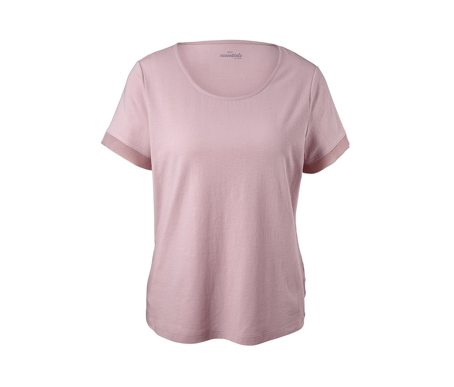 Rosa Shorty-Pyjama mit kurzen Ärmeln.