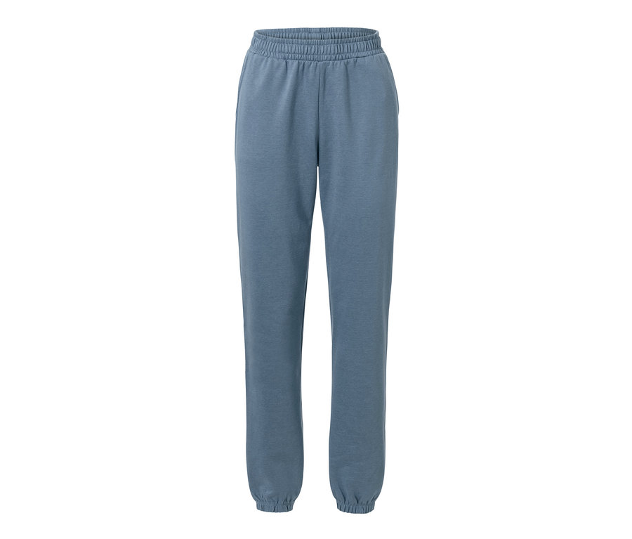 Eine blaue Loungewear-Hose.