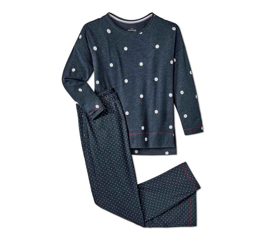 Marineblauer Pyjama mit weißen Punkten.
