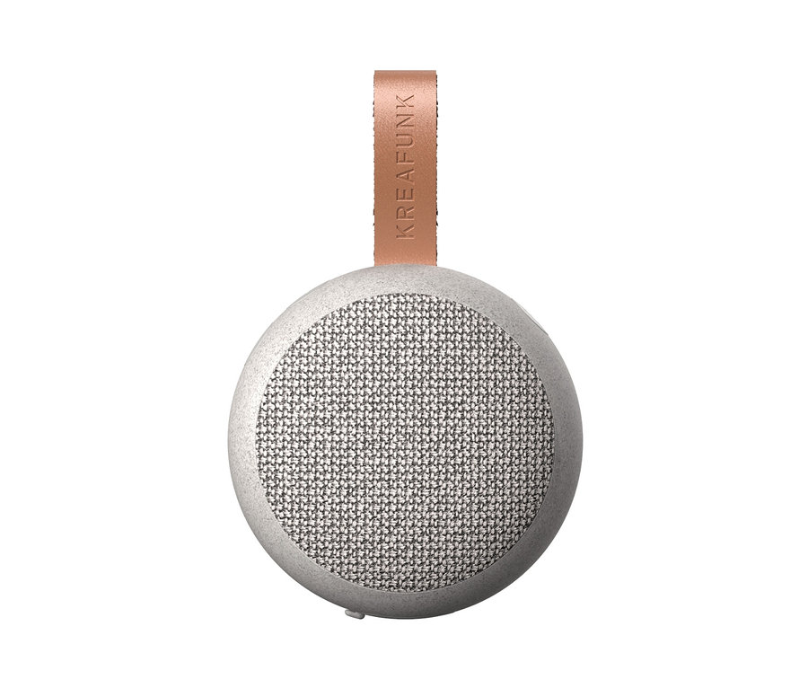 Grauer Kreafunk Care Bluetooth®-Lautsprecher »aGO« mit brauner Schlaufe.