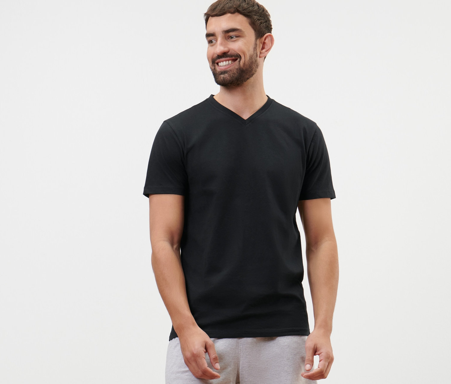 Thumbnail - Tchibo - 2 T-Shirts mit V-Ausschnitt - Herren - Gr. XXL - schwarz