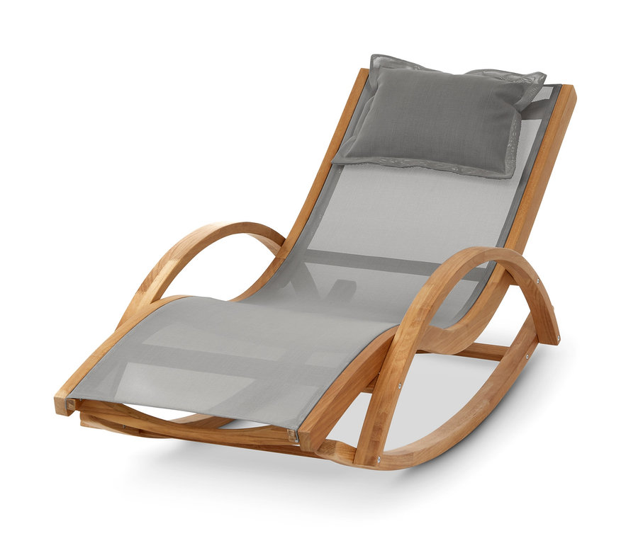 Teak-Schaukelliege mit TEXTILENE® und grauem Kissen.