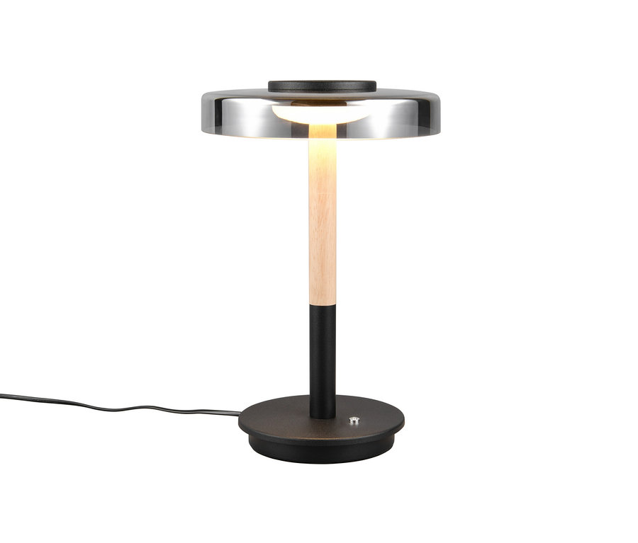 Trio LED-Tischleuchte »Celeste« mit silbernem Lampenschirm, Holzschaft und schwarzem Sockel.