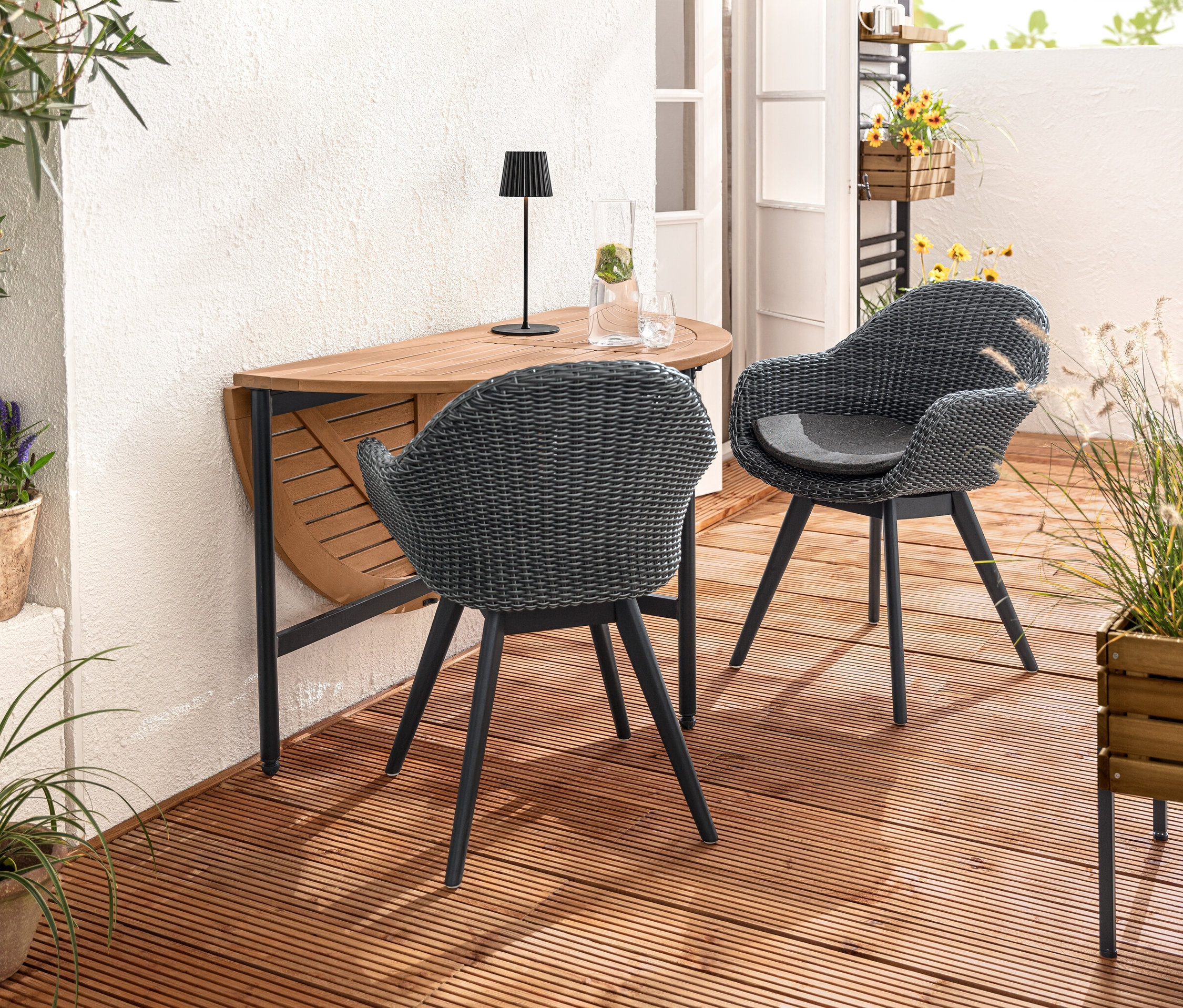 Thumbnail - Tchibo - Schalenstuhl mit Polyrattangeflecht - 59,5x61,5x84,5cm - anthrazit - Eukalyptus-Massivholz / Polyethylen / Stah...