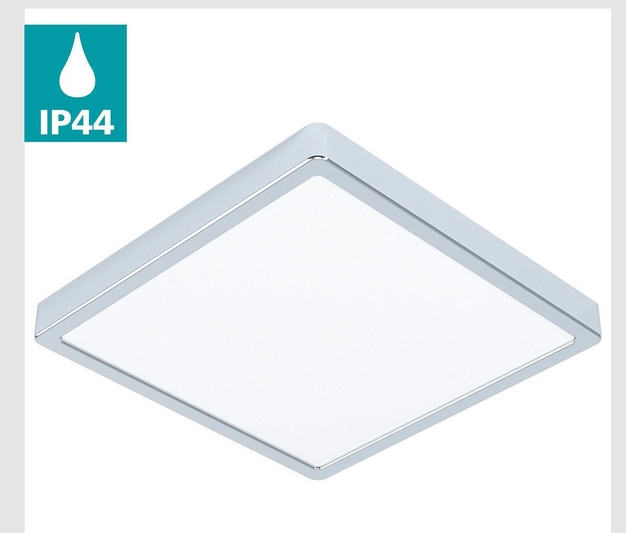 Eckige Eglo LED-Deckenleuchte Fueva 5 mit Chromrahmen und weißem Diffusor.