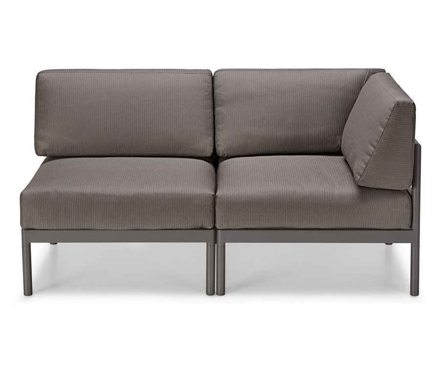Zwei graue 1-Sitzer Eck-Module mit Premium-Polsterbezügen stehen nebeneinander.