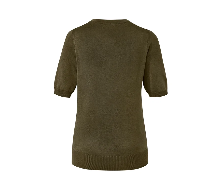 Rückansicht eines olivgrünen Feinstrickpullovers mit kurzen Ärmeln.