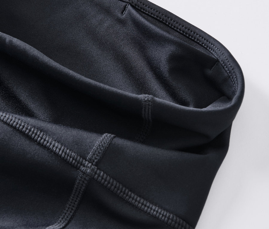 Detailaufnahme einer 3/4-Sporttight.