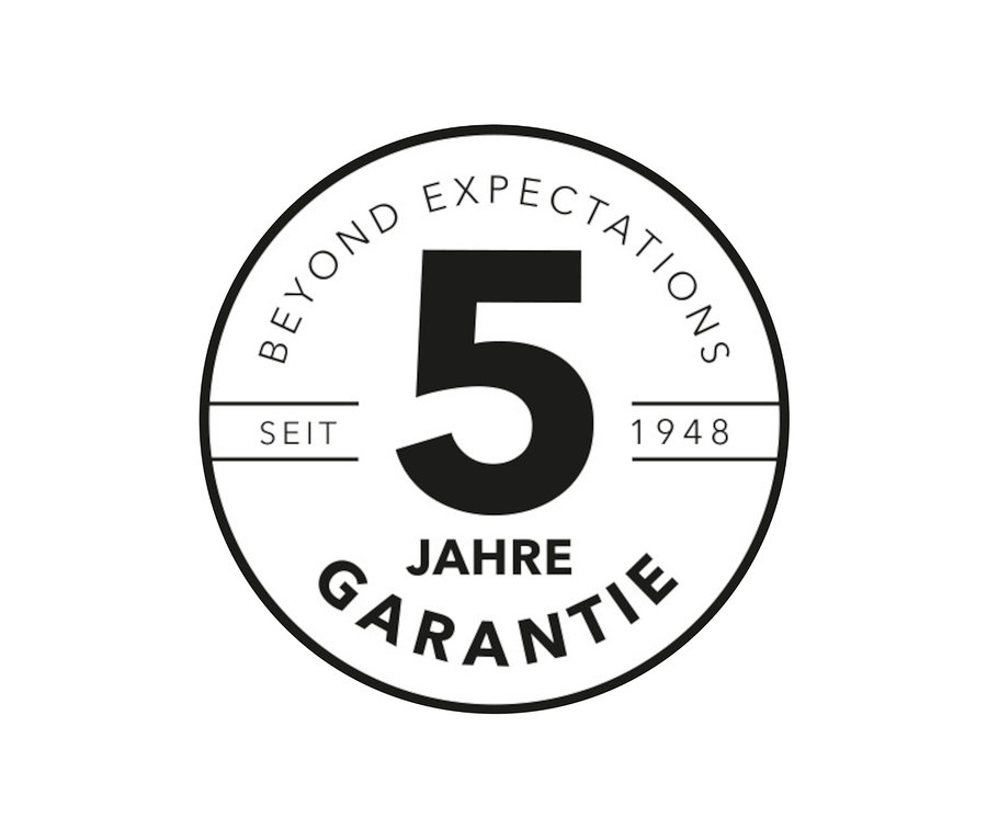 Schwarz-weißes Logo mit dem Schriftzug 'BEYOND EXPECTATIONS', der Zahl 5, dem Schriftzug 'SEIT 1948' und 'JAHRE GARANTIE'.