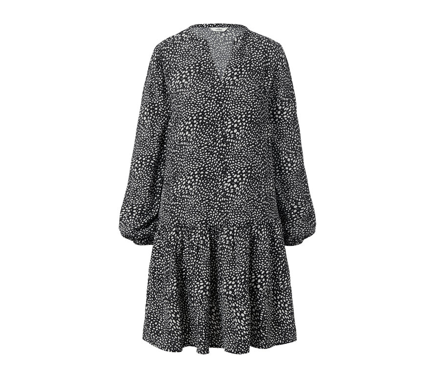 Ein Kleid mit Print.