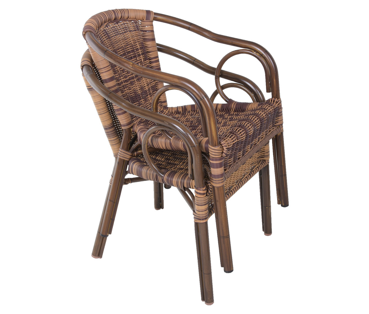 Zwei braun gestreifte Korbsessel sind übereinander gestapelt.