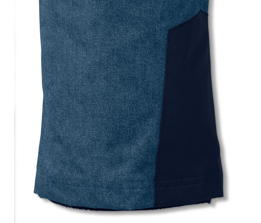 Detailansicht einer Fashion-Skihose im Jeans-Look.