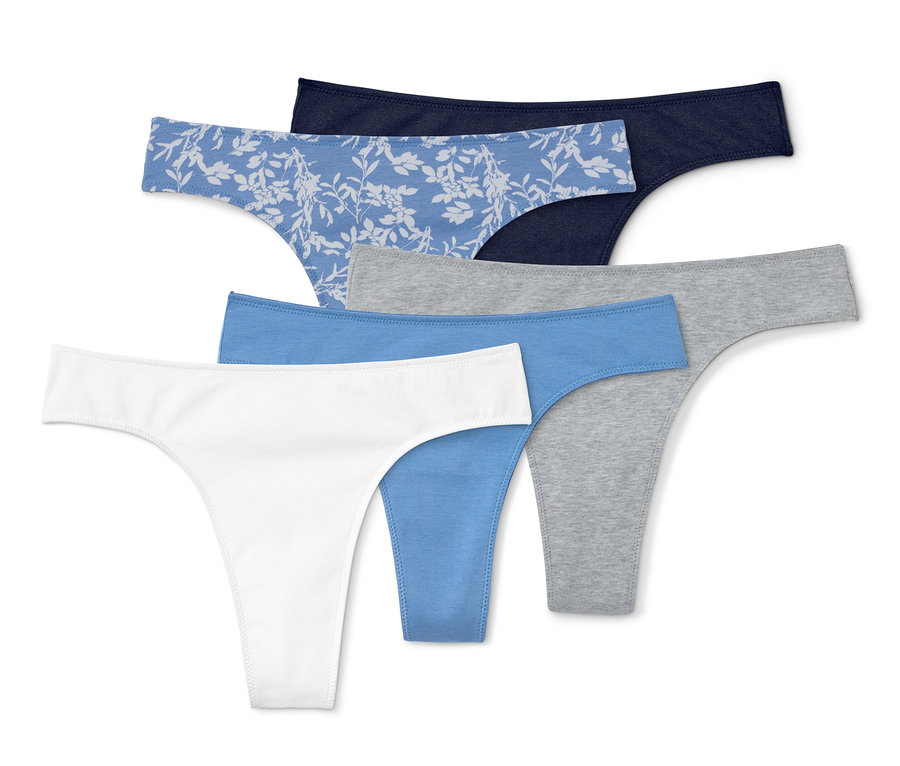 Fünf Strings in Weiß, Blau, Grau und Dunkelblau sowie mit Blumenmuster.