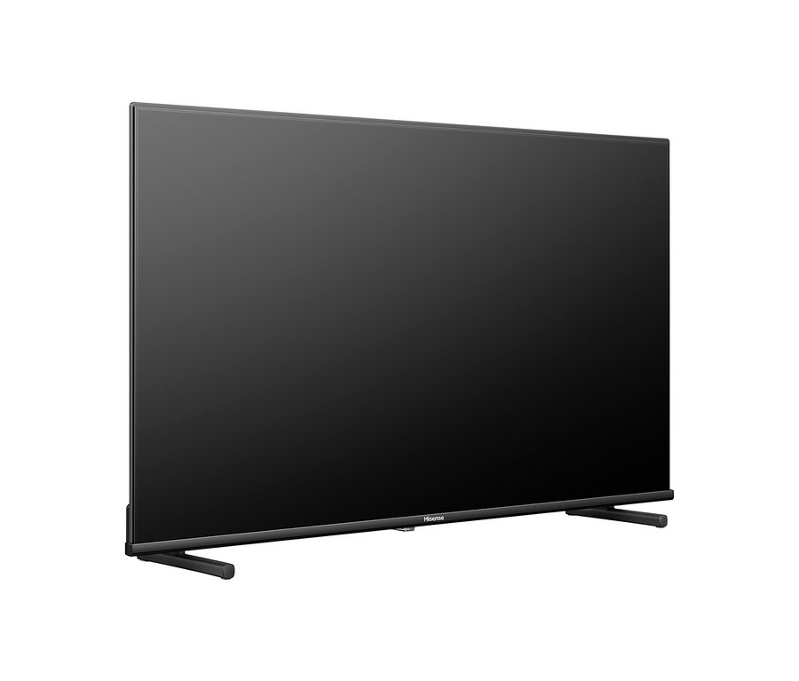 Ein schwarzer Hisense 32A5KQ Fernseher steht auf einem Standfuß.