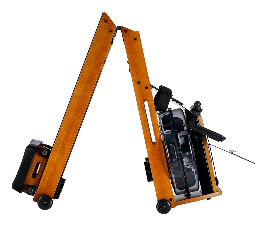Zusammengeklapptes Bodycoach Wasser Rudergerät "Wood Compact" in vertikaler Position.