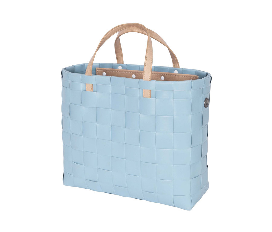 Hellblaue Handed By Shopper-Tasche »Petite« mit beigen Henkeln.